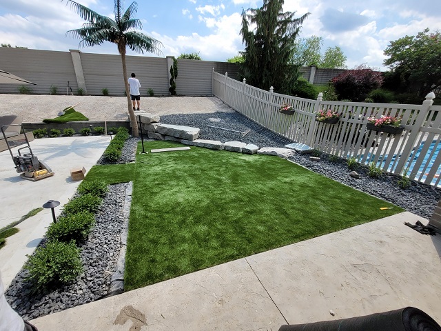 Custom/Professional Yard Layout, Grade Plan